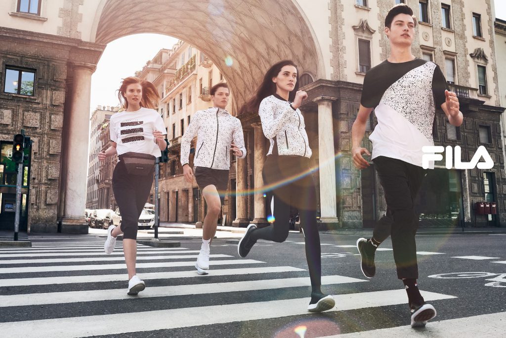 Fila Cina AW 2018 Advertising image shot in Milan by portrait, advertising and commercial photographer David Umberto Zappa. Talents running in Corso Venezia in downtown Milan. Immagine pubblicitaria di quattro modelli che corrono, scattata da David Umberto Zappa, fotografo commerciale, pubblicitario, editoriale, in Corso Venezia, Milano.