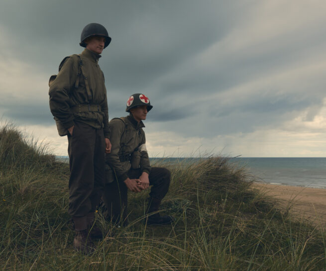 Portrait of two WWII soldiers along the shores of Normandy - Utah beach - ritratto di soldato lungo le spiagge della Normandia